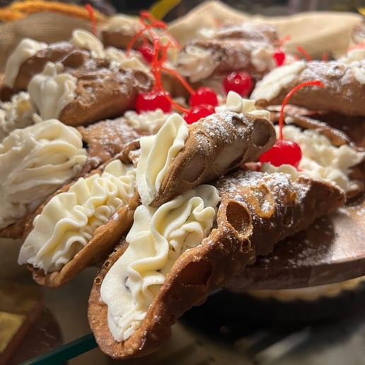Gallery photo 14 of Italiana Foods Ape Car