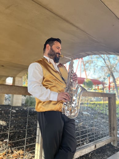 Gallery photo 5 of Itan Sax