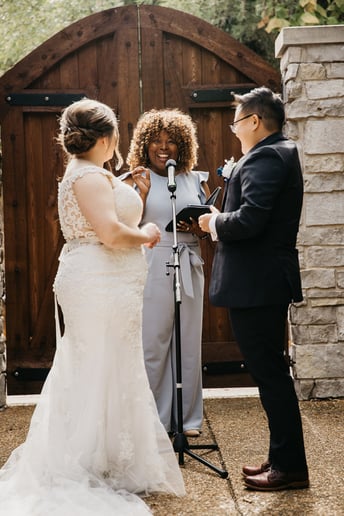 Gallery photo 2 of It’s Official! 314 Weddings & Ceremonies