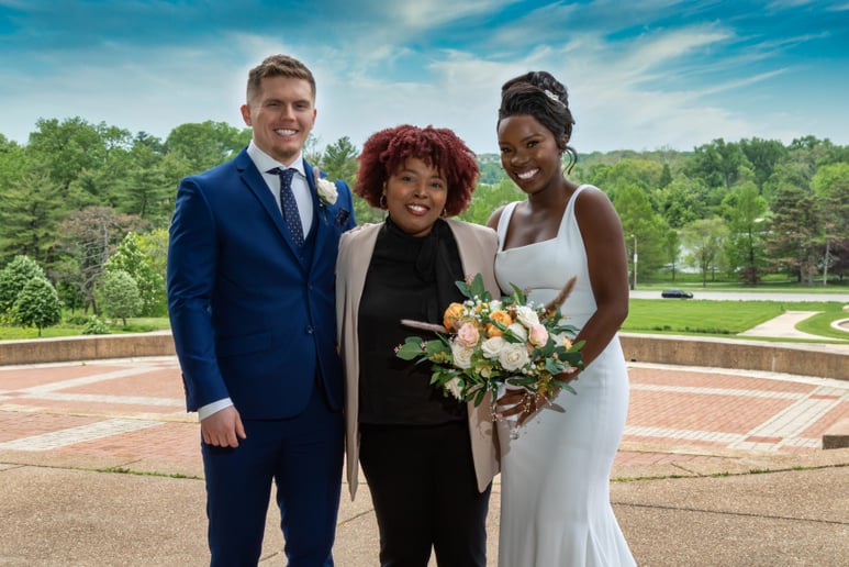 Gallery photo 3 of It’s Official! 314 Weddings & Ceremonies