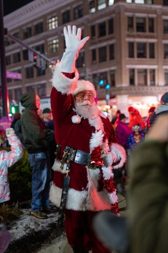 Gallery photo 2 of It's Santa by George