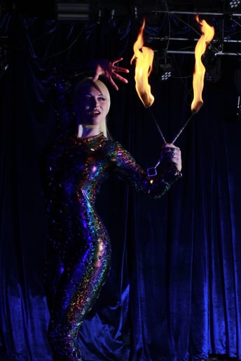 Gallery photo 2 of Ivizia Dakini