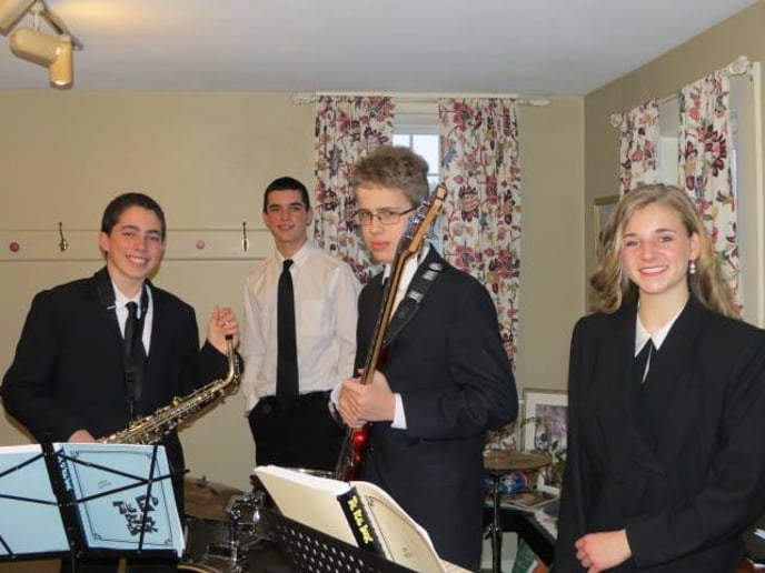 Gallery photo 1 of Ivory Jazz Quintet