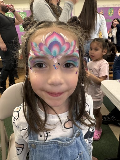 Gallery photo 6 of Ivy Loves Paint