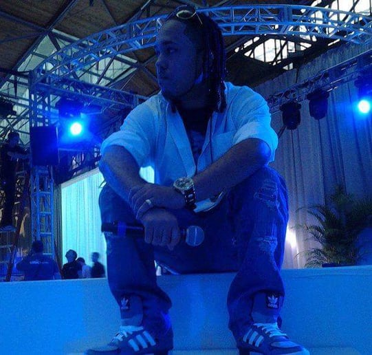 Gallery photo 8 of Iyse Gibson