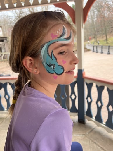 Gallery photo 2 of Izzy’s Party Paint