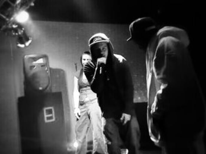 Gallery photo 9 of J Hustle 501