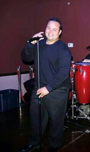 Gallery photo 10 of J Lee