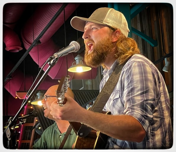 Gallery photo 2 of Jack Mangene - Acoustic