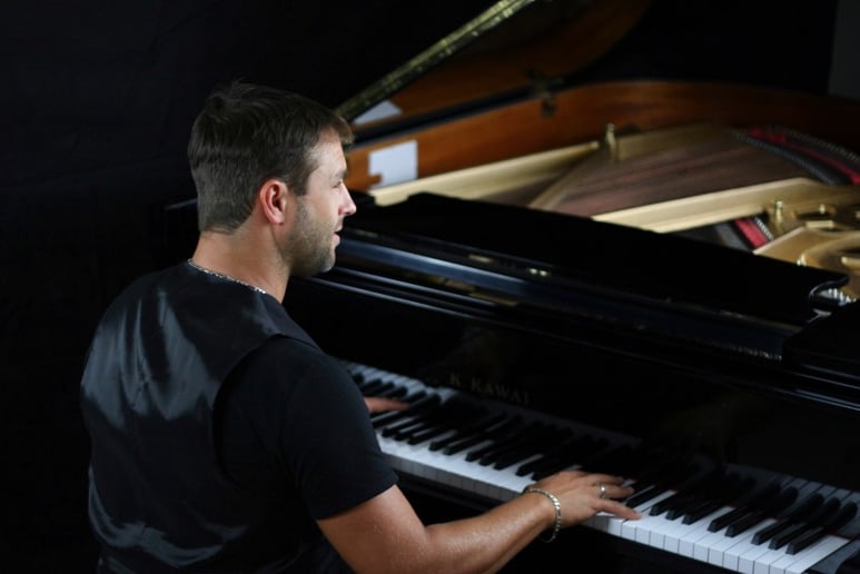 Gallery photo 5 of Jacksonville's Piano Man Michael Murphy