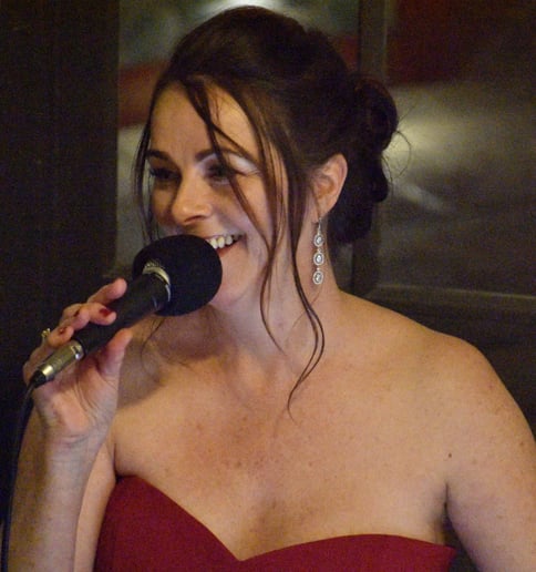 Gallery photo 3 of Jacqui