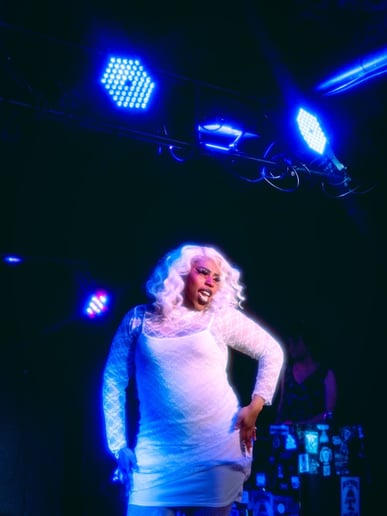 Gallery photo 8 of Jade Avenue - Drag Queen