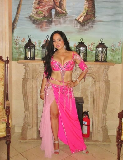 Gallery photo 9 of Jade Sahar