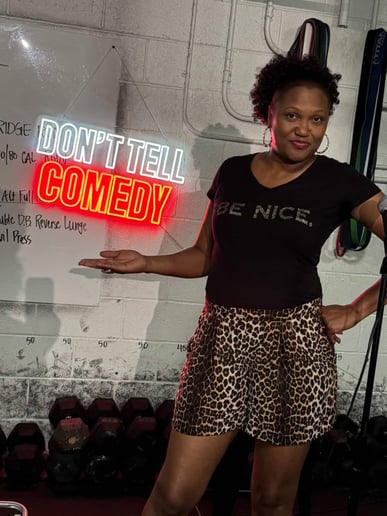 Gallery photo 6 of Jae Henderson Clean Comedian