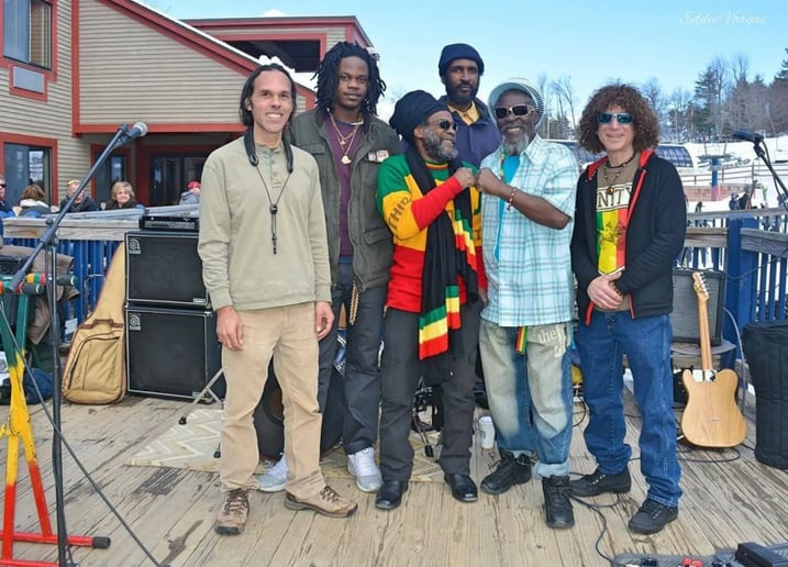 Gallery photo 2 of Jah Spirit