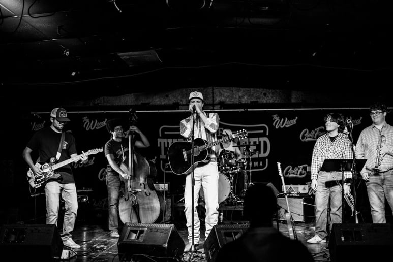 Gallery photo 1 of Jake Taylor Band
