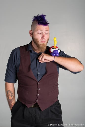 Gallery photo 1 of James Creel and His Balloonery