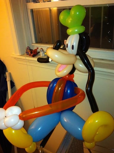 Gallery photo 4 of James Creel and His Balloonery