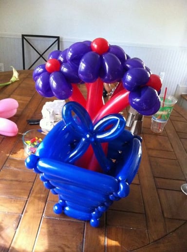 Gallery photo 5 of James Creel and His Balloonery