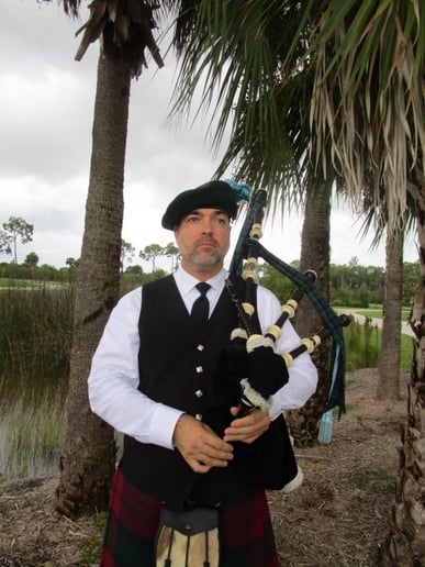 Gallery photo 3 of James Freeman, The Artist Bagpiper