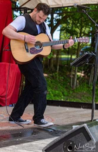Gallery photo 3 of James Hearne