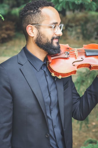 Gallery photo 2 of James Keene - Violinist