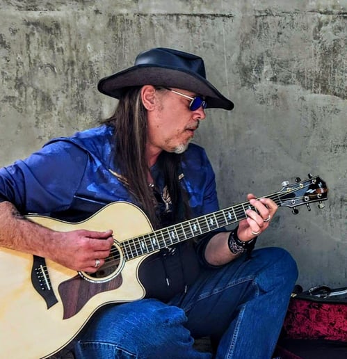 Gallery photo 1 of James McCoy Guitar in Arizona