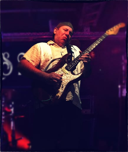 Gallery photo 10 of James Pitts Band