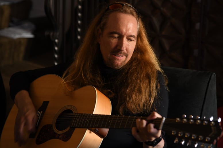 Gallery photo 3 of James Robinson- "Phenomenal" Guitarist