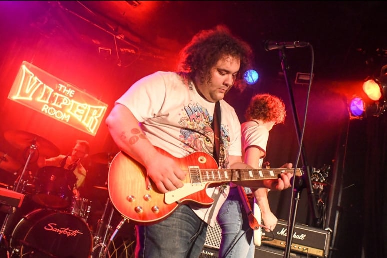 Gallery photo 1 of James the Guitarist
