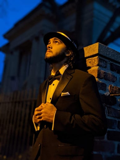 Gallery photo 1 of Jandro the Crooner