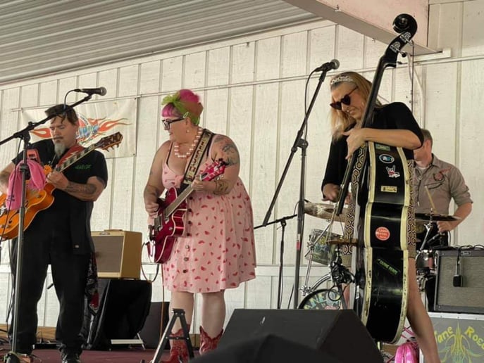 Gallery photo 1 of Jane Rose and The Deadends