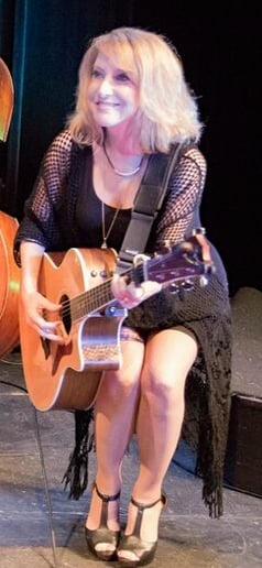 Gallery photo 3 of Janelle Sadler