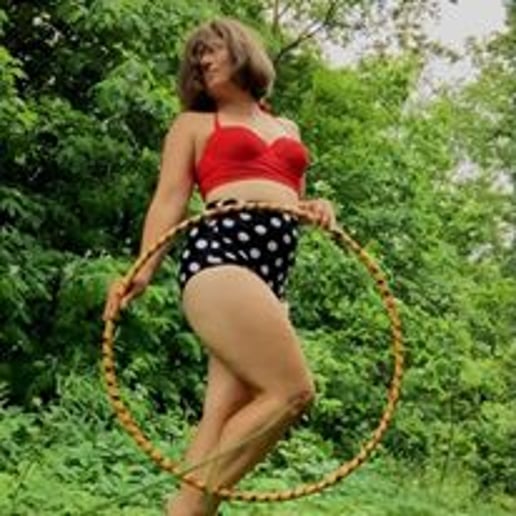 Gallery photo 6 of Janis Sue Performance Art