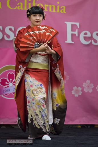 Gallery photo 5 of Japanese Dancer in Kimono — Traditional Nihon Buyō for Bay Area Events