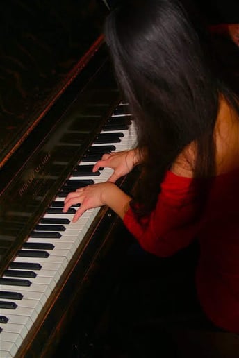 Gallery photo 6 of Jasmine the Pianist