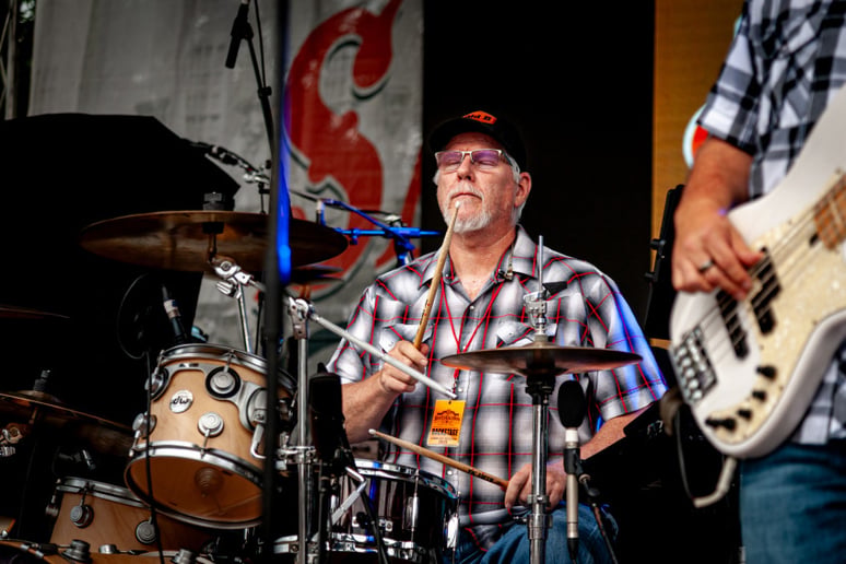 Gallery photo 3 of Jason Craig & the Wingmen