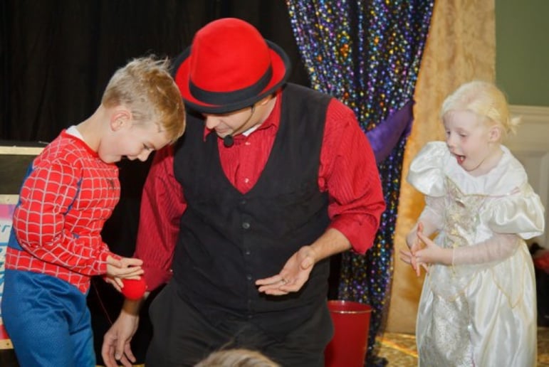 Gallery photo 16 of Jason Jacobs Magic