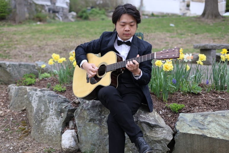 Gallery photo 15 of Jason Ji Guitarist