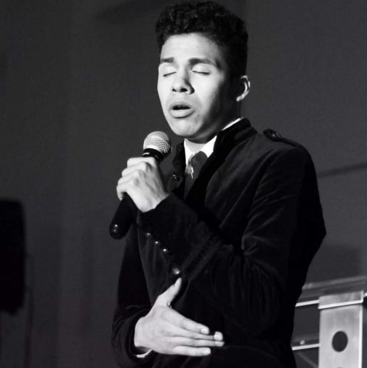 Gallery photo 1 of Jason Medina