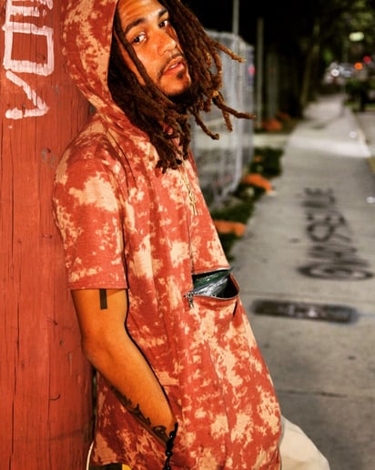 Gallery photo 5 of Jay-One