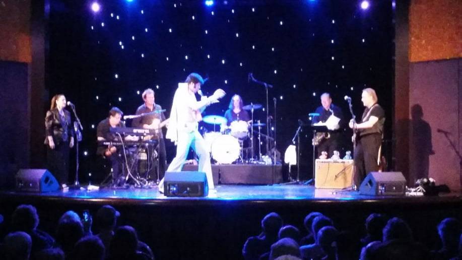 Gallery photo 4 of Jay Allan's Legendary Elvis Tribute Show