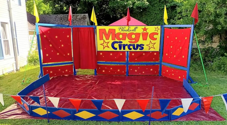 Gallery photo 8 of Blackwell Magic Circus