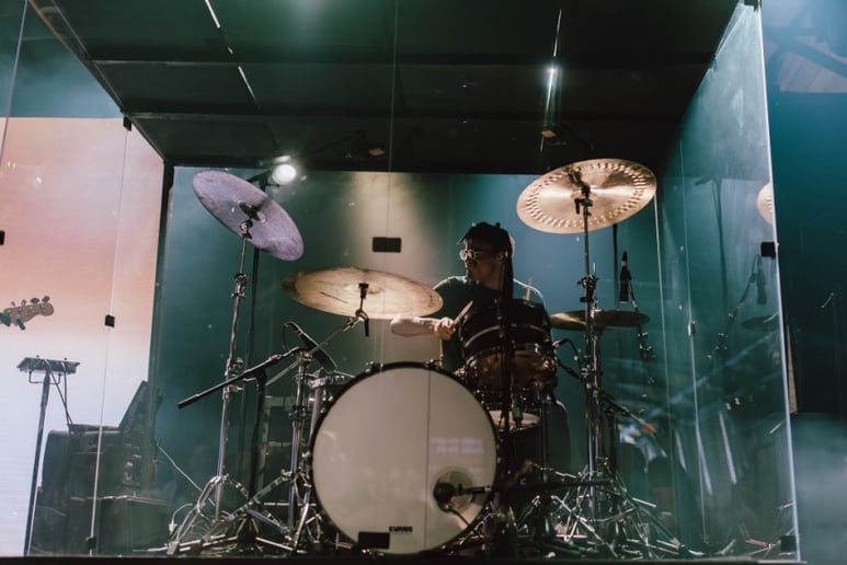 Gallery photo 3 of Jay Looney drum services