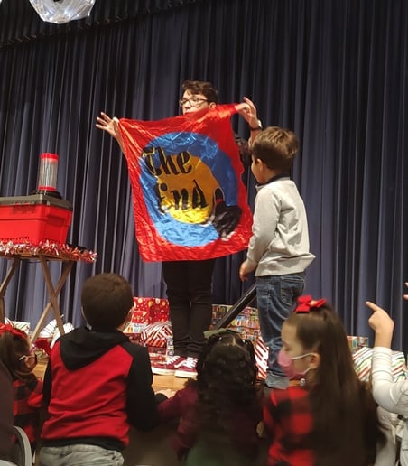 Gallery photo 2 of Jay Manning Magic Shows