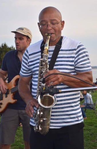 Gallery photo 3 of Jayo Wharton and the Who Dat Band