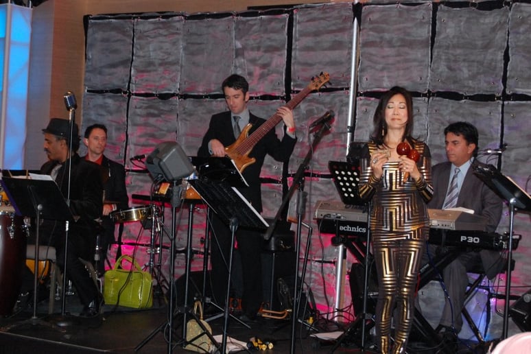 Gallery photo 28 of Raquel and her Jazz, Bossa nova, and Latin Band for Weddings and Event