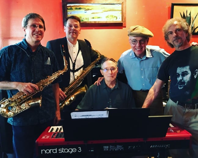 Gallery photo 1 of Jazz Beaus