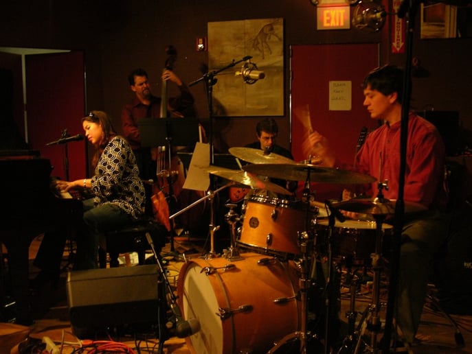 Gallery photo 22 of Jazz Breeze