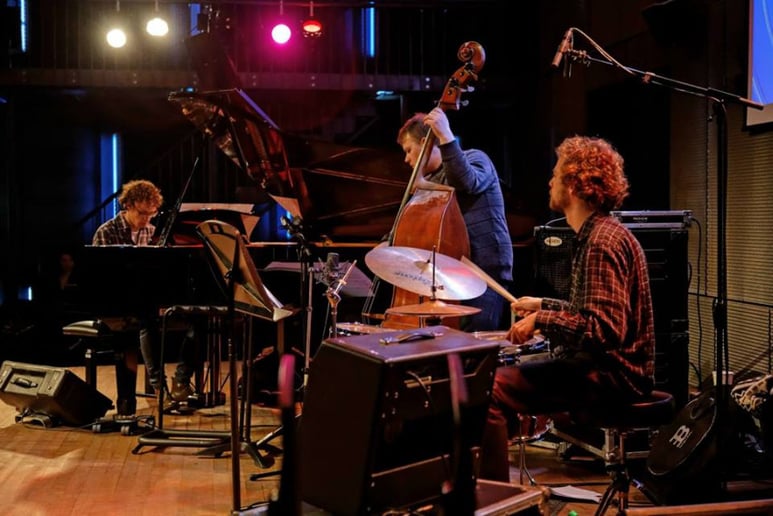 Gallery photo 5 of Jazz & Classical Piano For Any Occasion